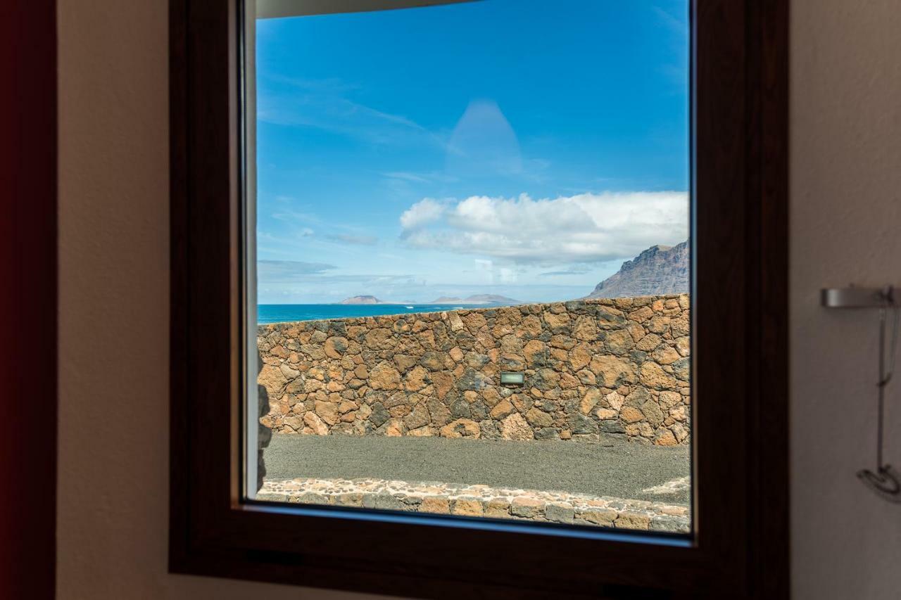 Villa Taguluche Famara Exterior photo