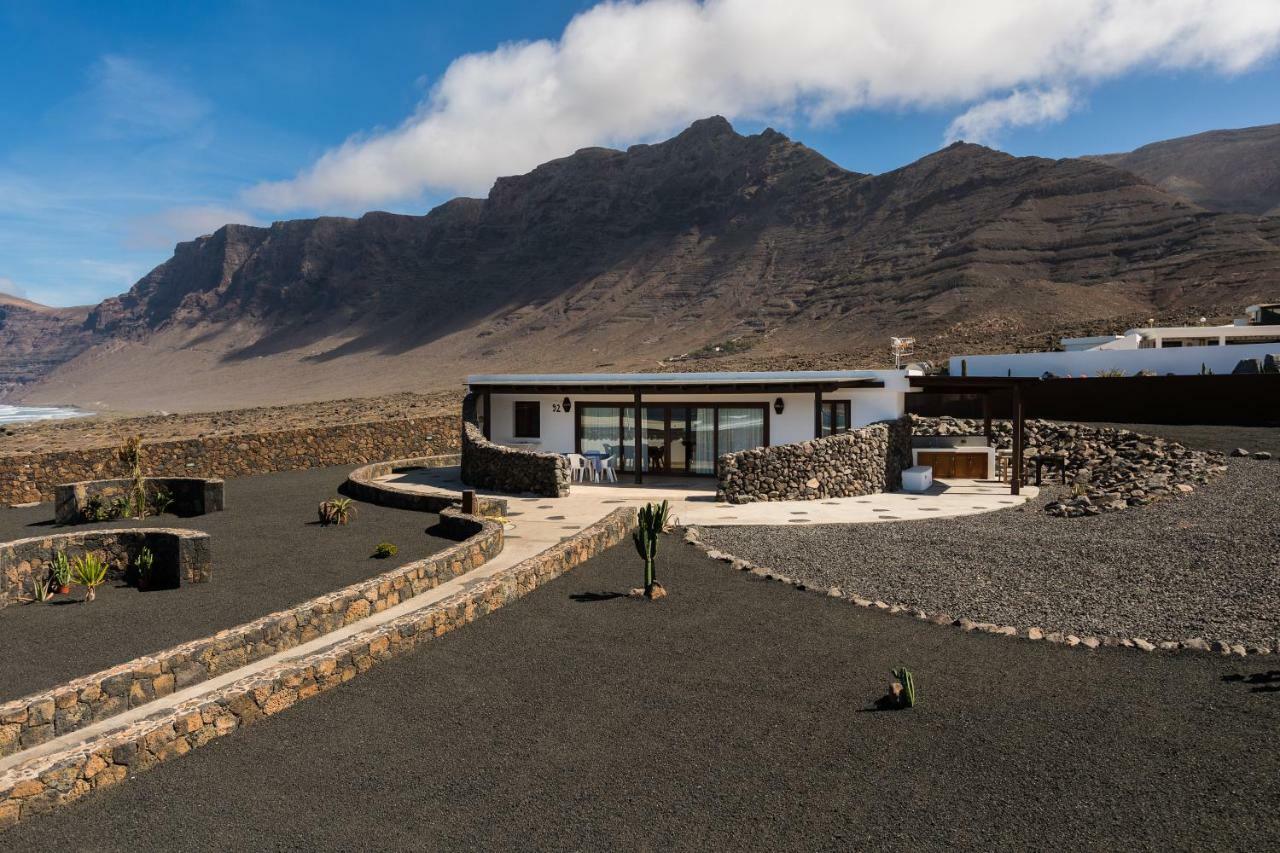 Villa Taguluche Famara Exterior photo
