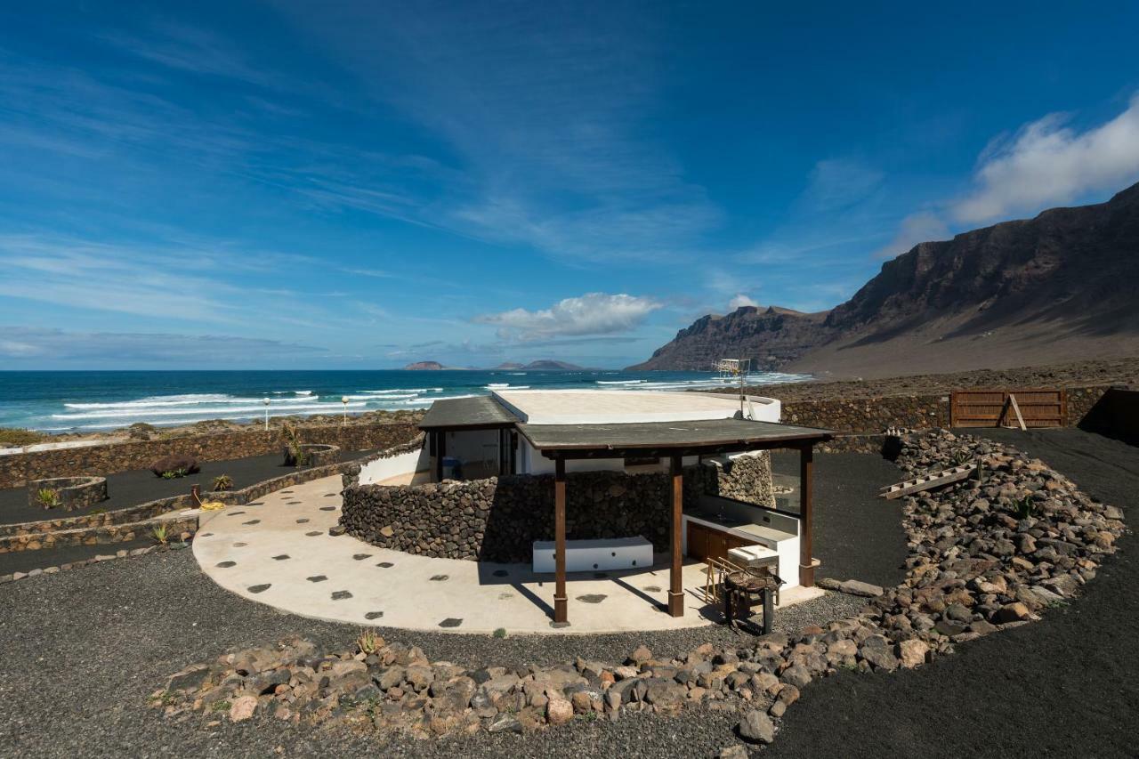 Villa Taguluche Famara Exterior photo